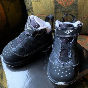 💥SOLD💥NIKE Air Jordan Melo M5 Toddler Size 4 EUC